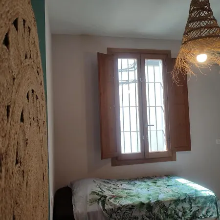 Encanto. Céntrico Tríplex Cerca De La Corredera Y Casco Antiguo.