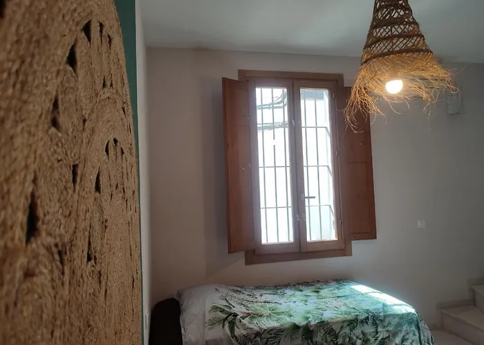 Encanto. Céntrico Tríplex Cerca De La Corredera Y Casco Antiguo.