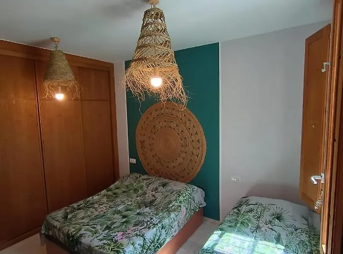 Encanto. Centrico Triplex Cerca De La Corredera Y Casco Antiguo. Apartmán