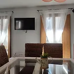 Encanto. Céntrico Tríplex Cerca De La Corredera Y Casco Antiguo. * Córdoba