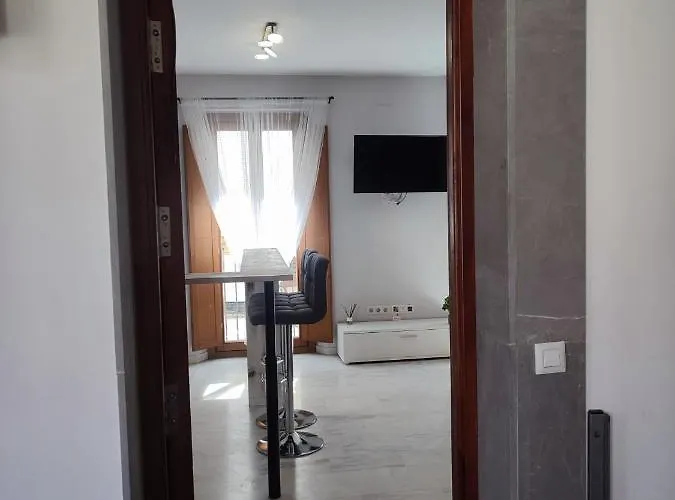 Encanto. Centrico Triplex Cerca De La Corredera Y Casco Antiguo. Apartment Cordoba